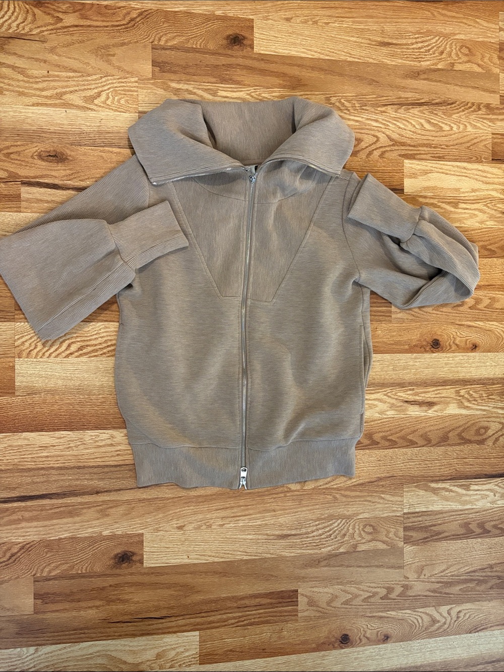Varley Full Zip Ribbed Jacket - Picture 1 of 5